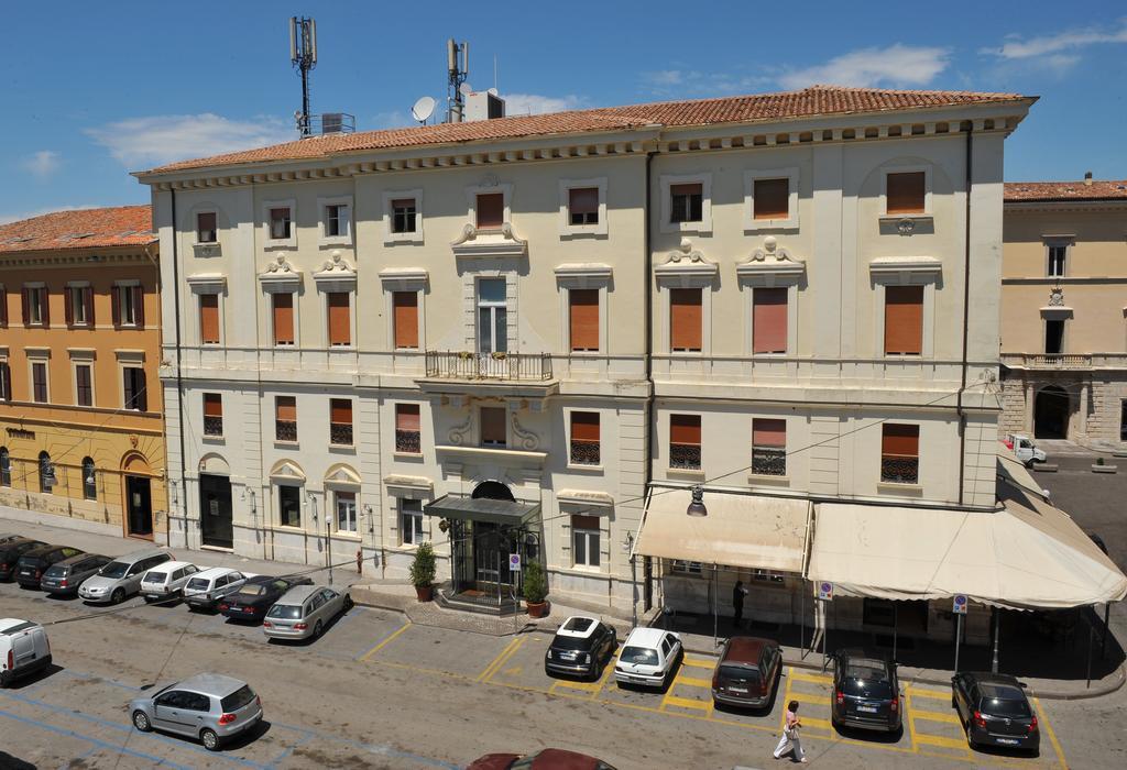 Grande Albergo Quattro Stagioni Rieti Ngoại thất bức ảnh