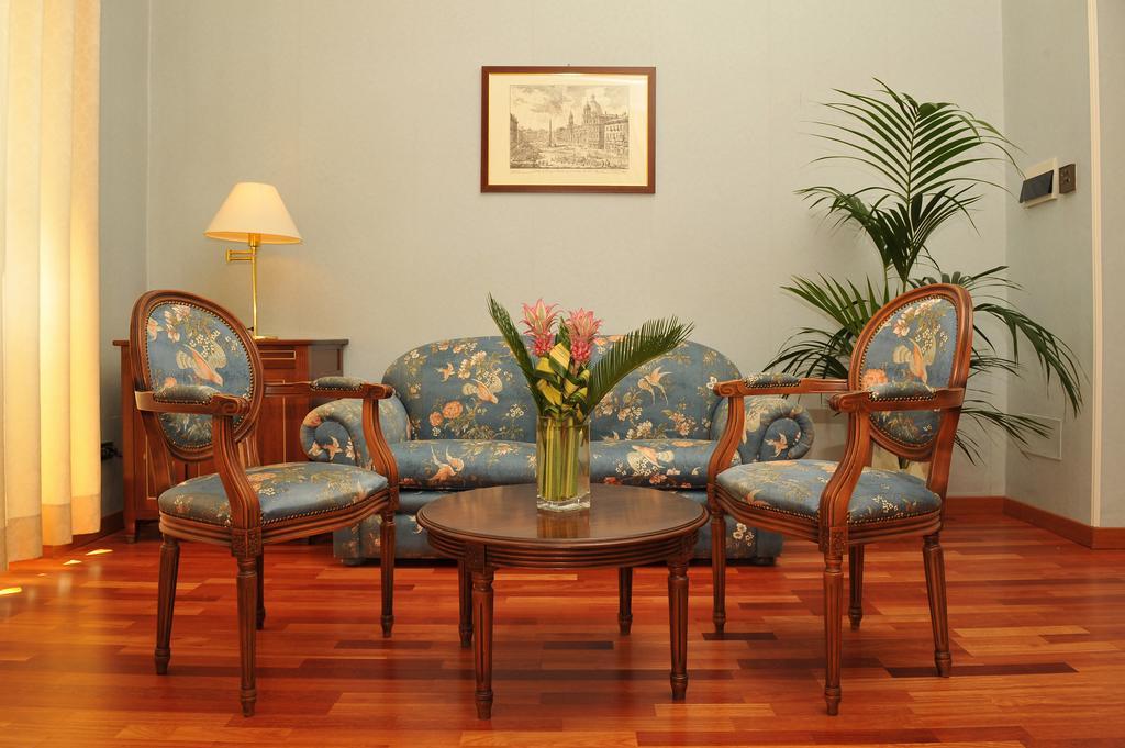 Grande Albergo Quattro Stagioni Rieti Phòng bức ảnh