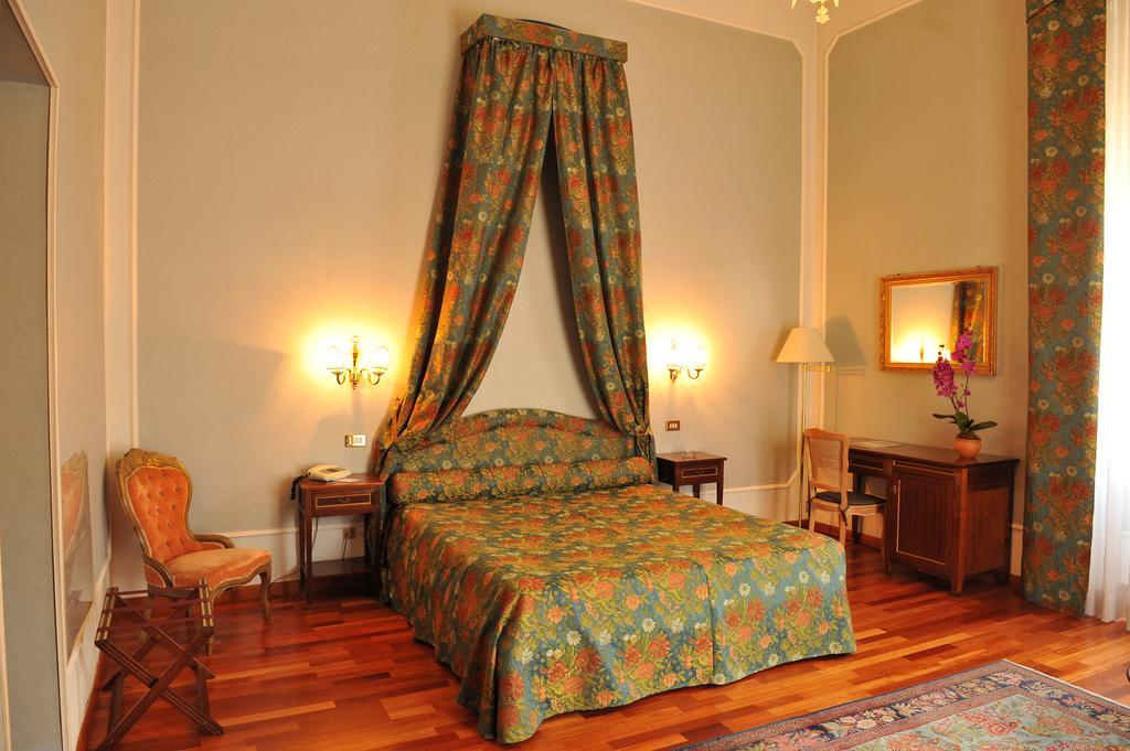 Grande Albergo Quattro Stagioni Rieti Phòng bức ảnh