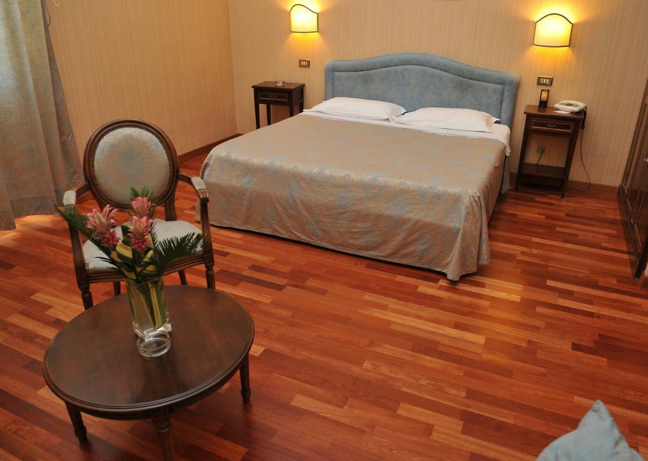 Grande Albergo Quattro Stagioni Rieti Ngoại thất bức ảnh